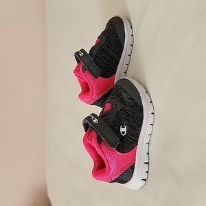 Champion Baby Shoes Size: 2W